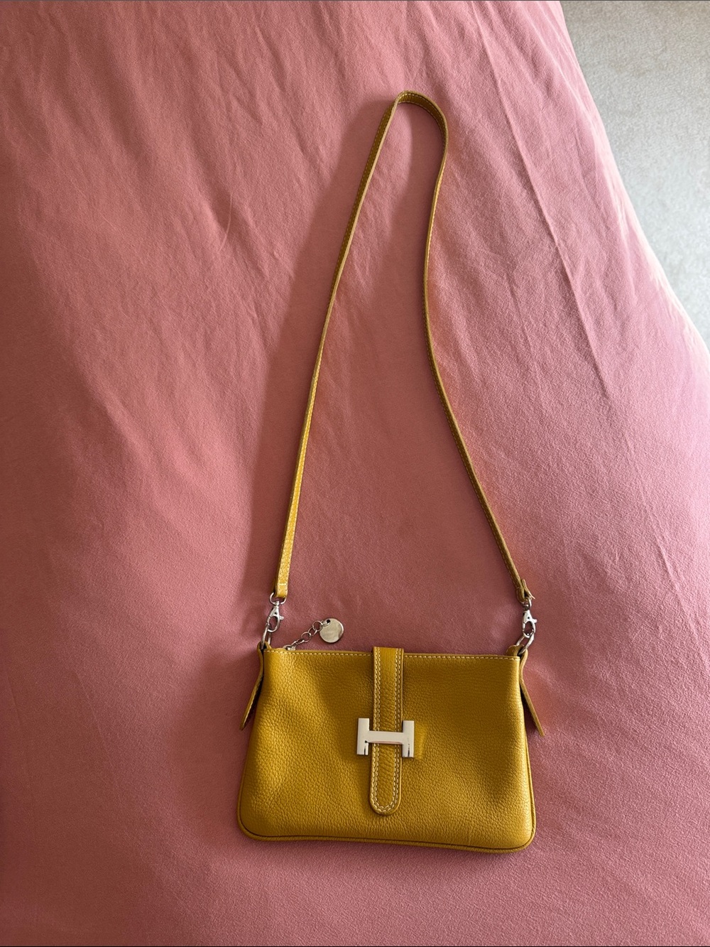 Vera Pelle Mustard Yellow Leather Crossbody with Silver Accent